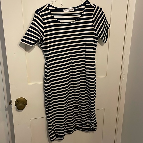 Striped t shirt dress - Picture 1 of 1